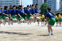 みんなでジャンプ青